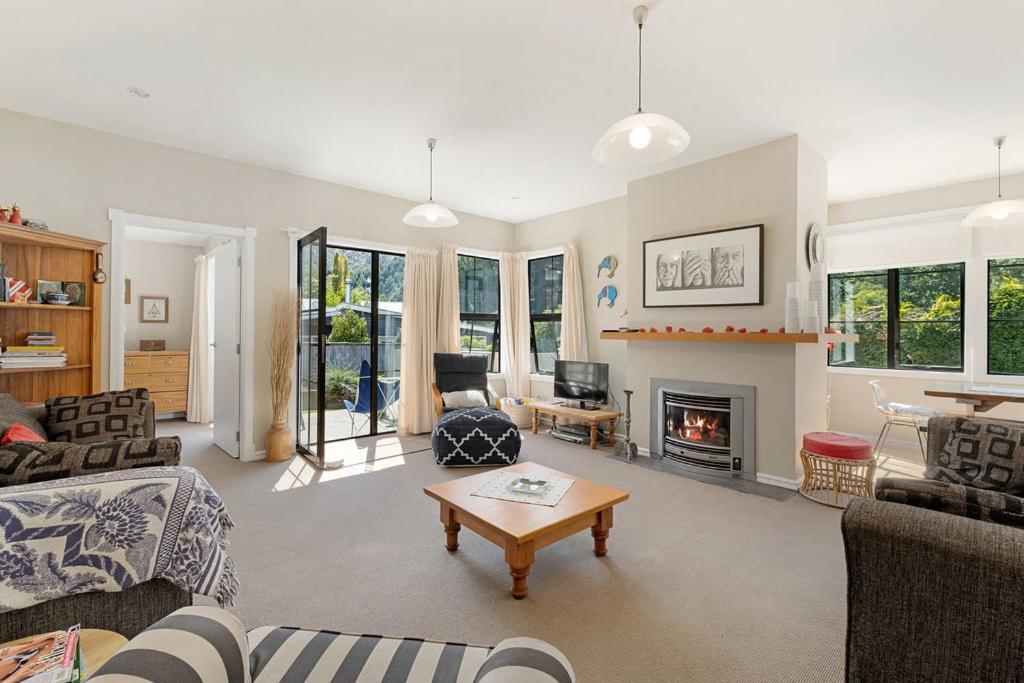 Lavender Country Cottage - Arrowtown Holiday Home 外观 照片